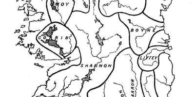 Autt kort af írlandi með ám og fjöll